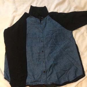 See threw sleeves and back